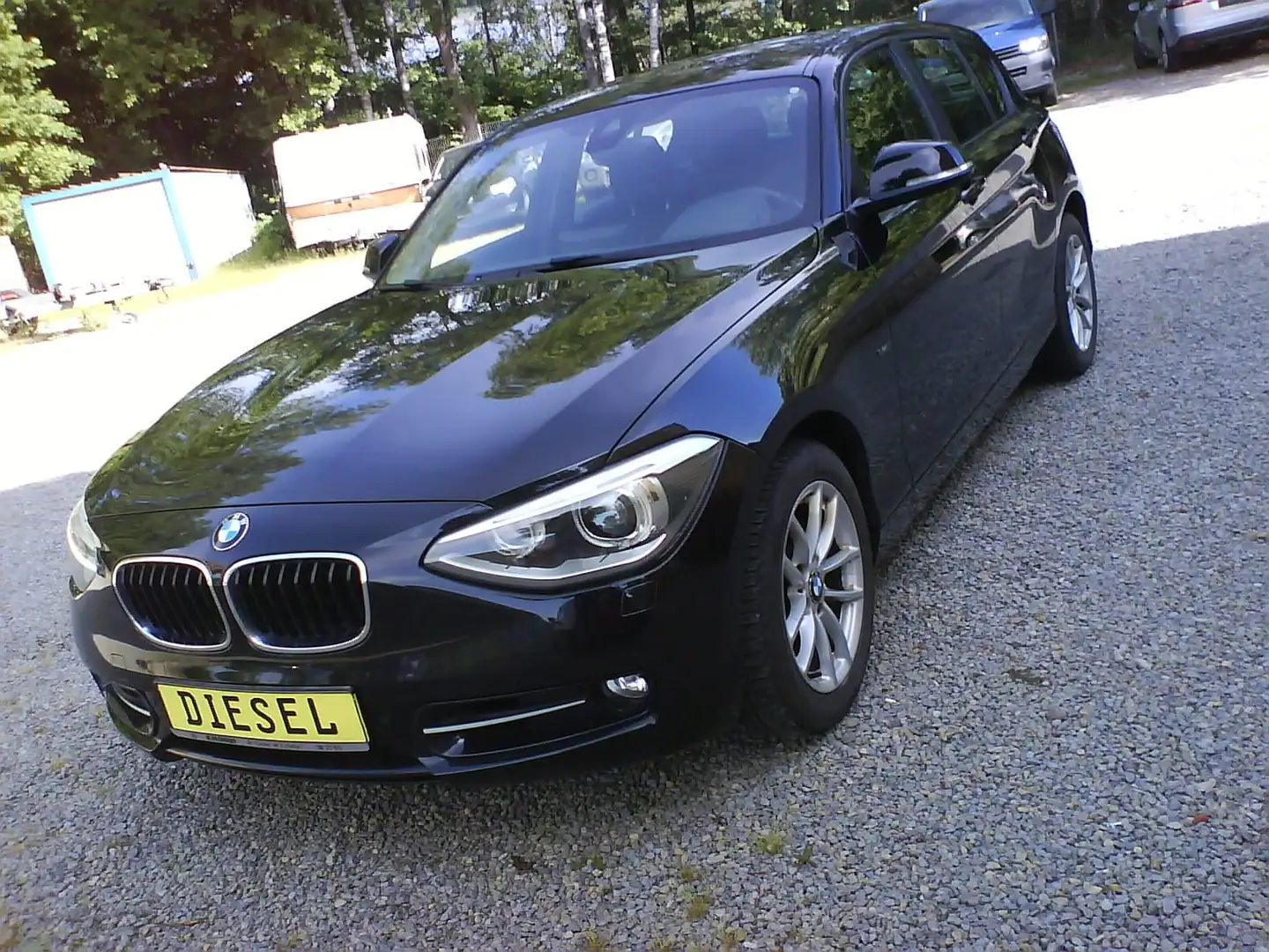 BMW 120 120 d Zwart - 1