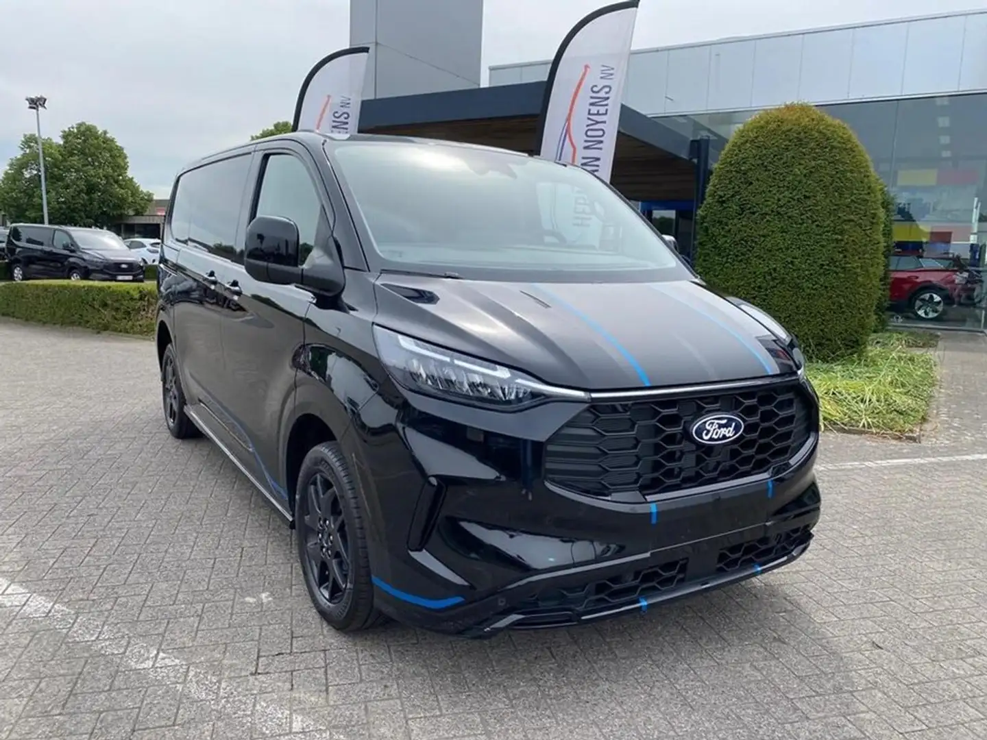 Ford Transit Custom Van Black - 1