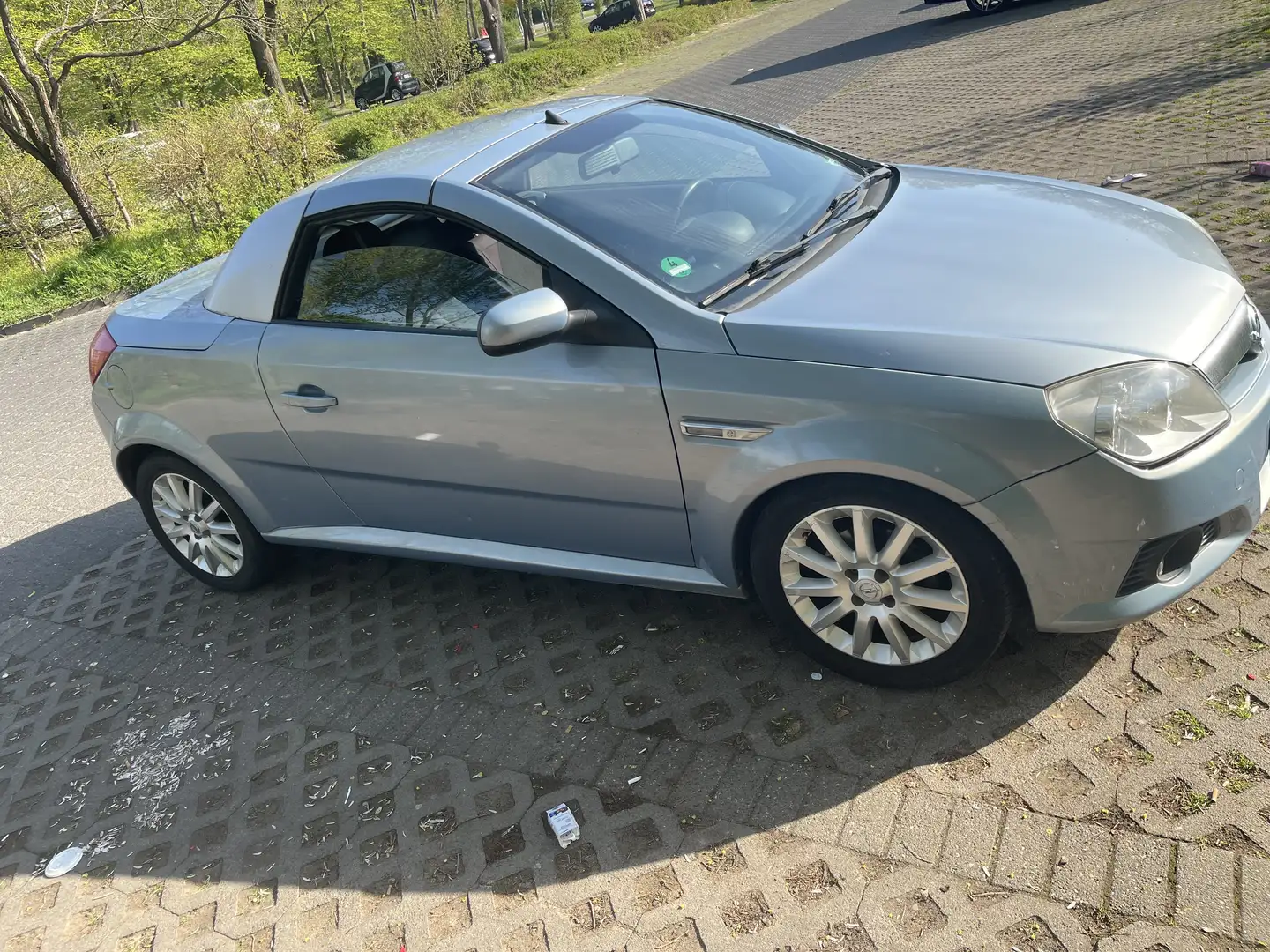 Opel Tigra Twin Top 1.8 (Enjoy) - 1