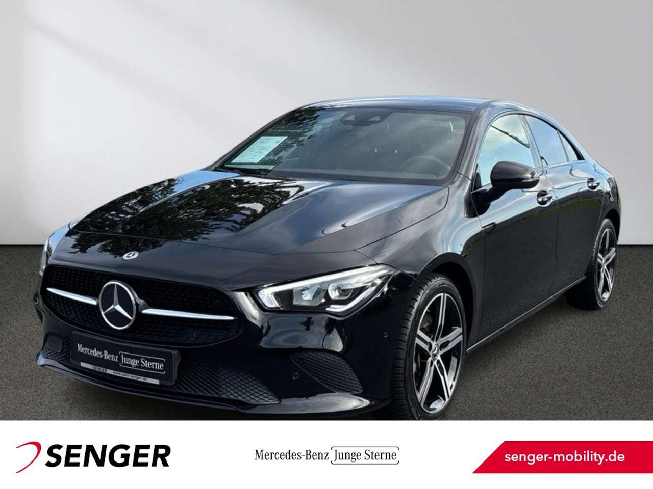 Mercedes-Benz CLA 200 — Mercedes-Benz CLA 200 Progressive Rückfahrkamera Ambiente LED