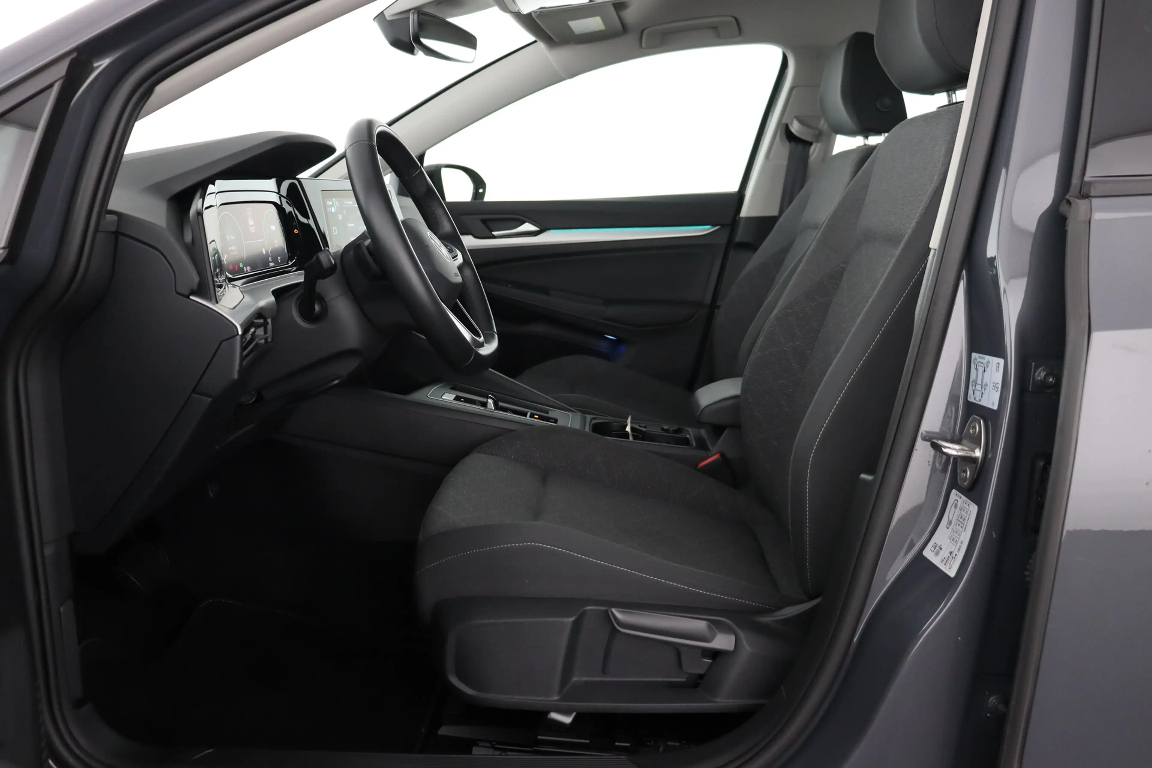 Volkswagen Golf 1.0 TSI DSG LIFE BUSINESS + GPS + CARPLAY + CAMERA — photo 10
