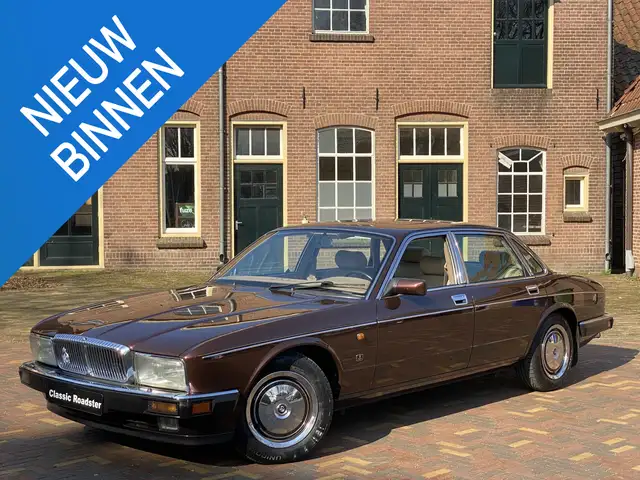Jaguar XJ40 Daimler 4.0 INSIGNIA UITVOERING, UNIEK!