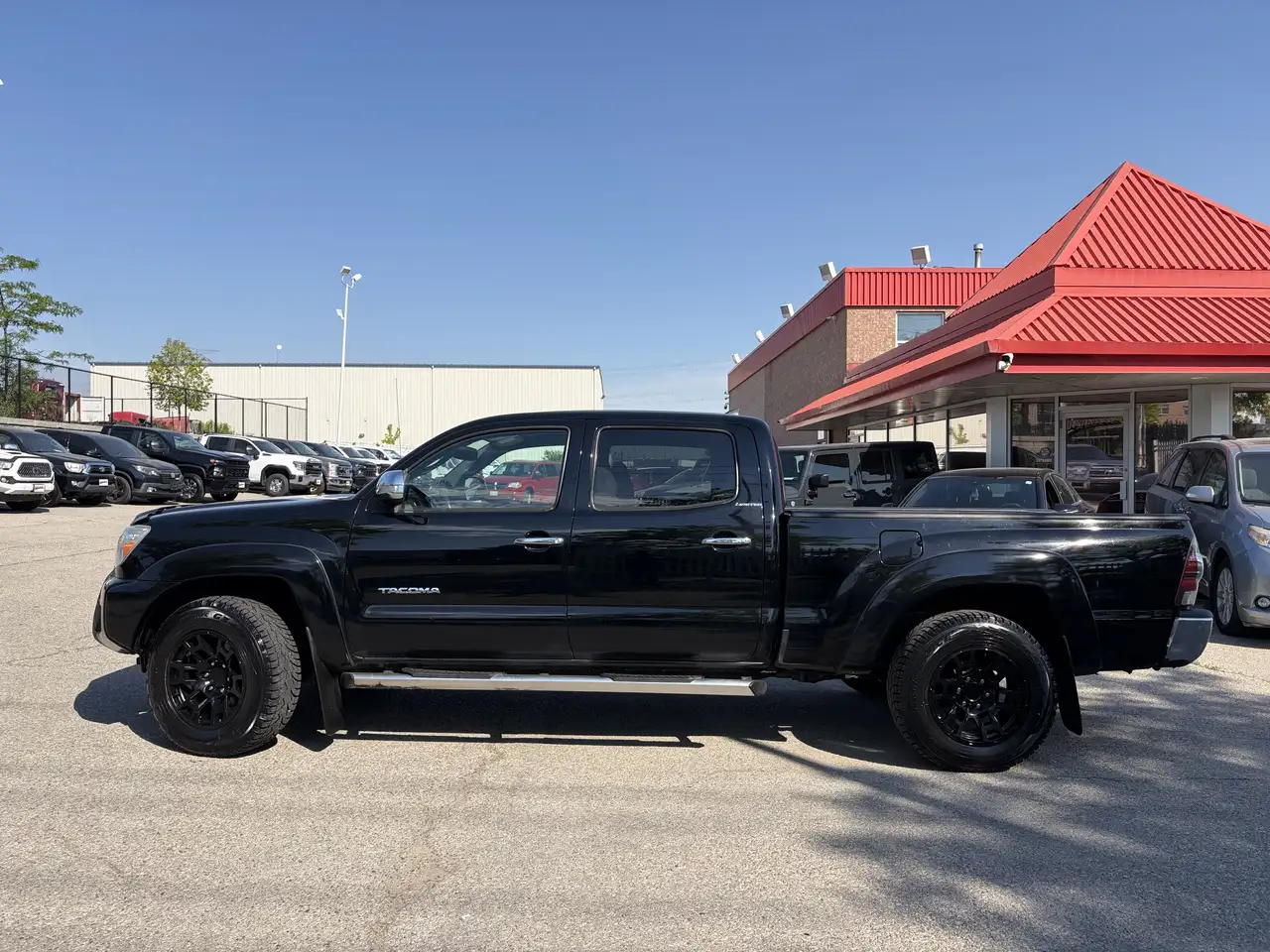 Toyota Tacoma снимка Toyota Tacoma