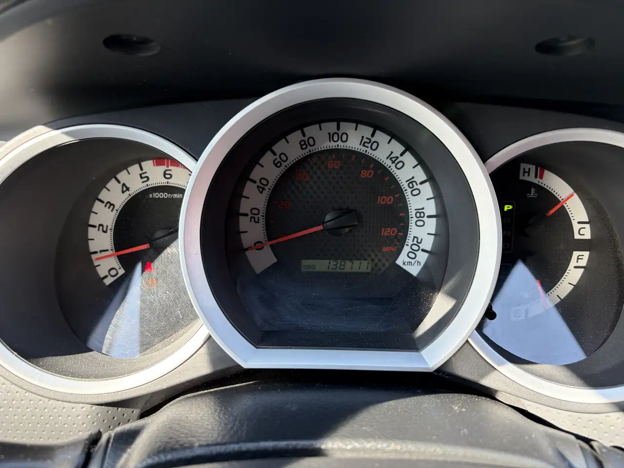 Toyota Tacoma снимка Toyota Tacoma