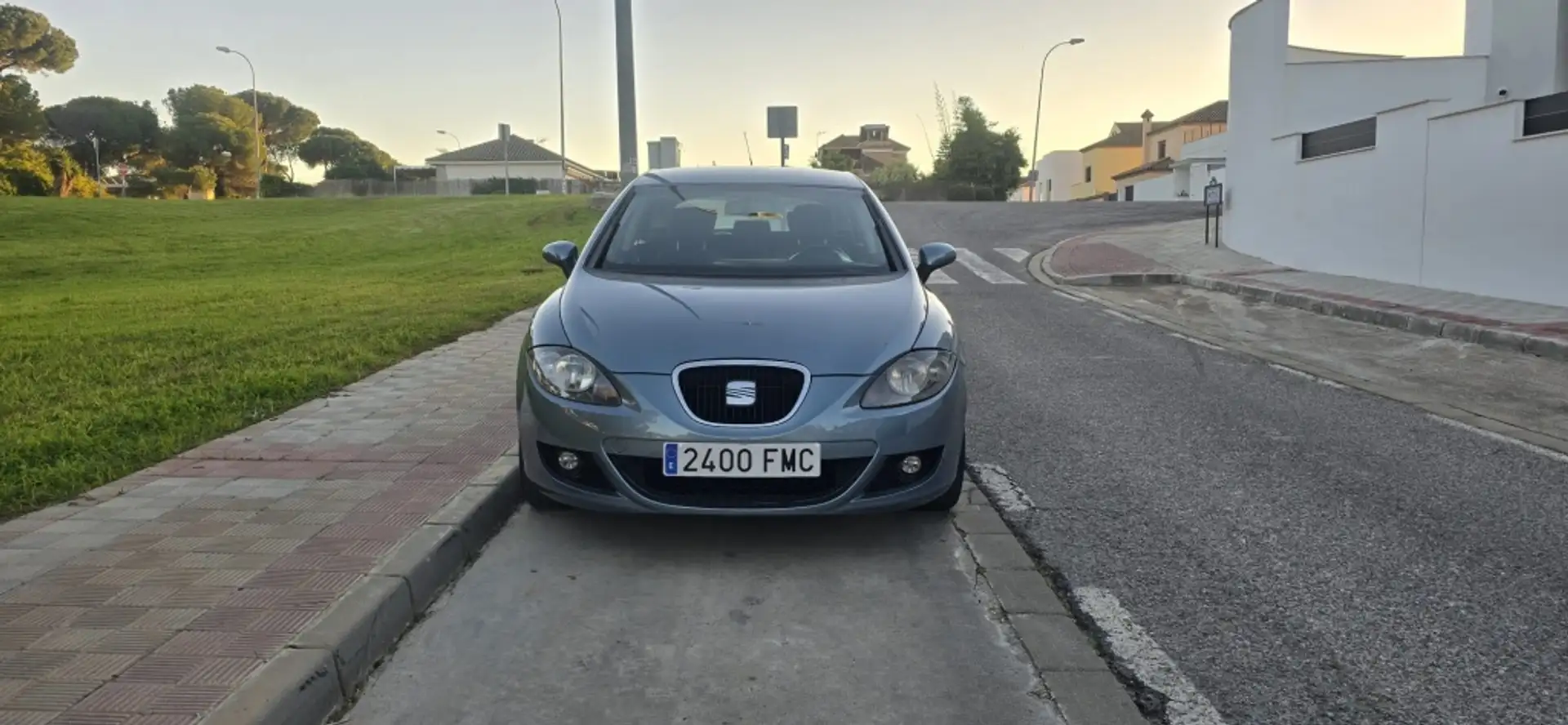 SEAT Leon 2.0TDI Reference Azul - 2