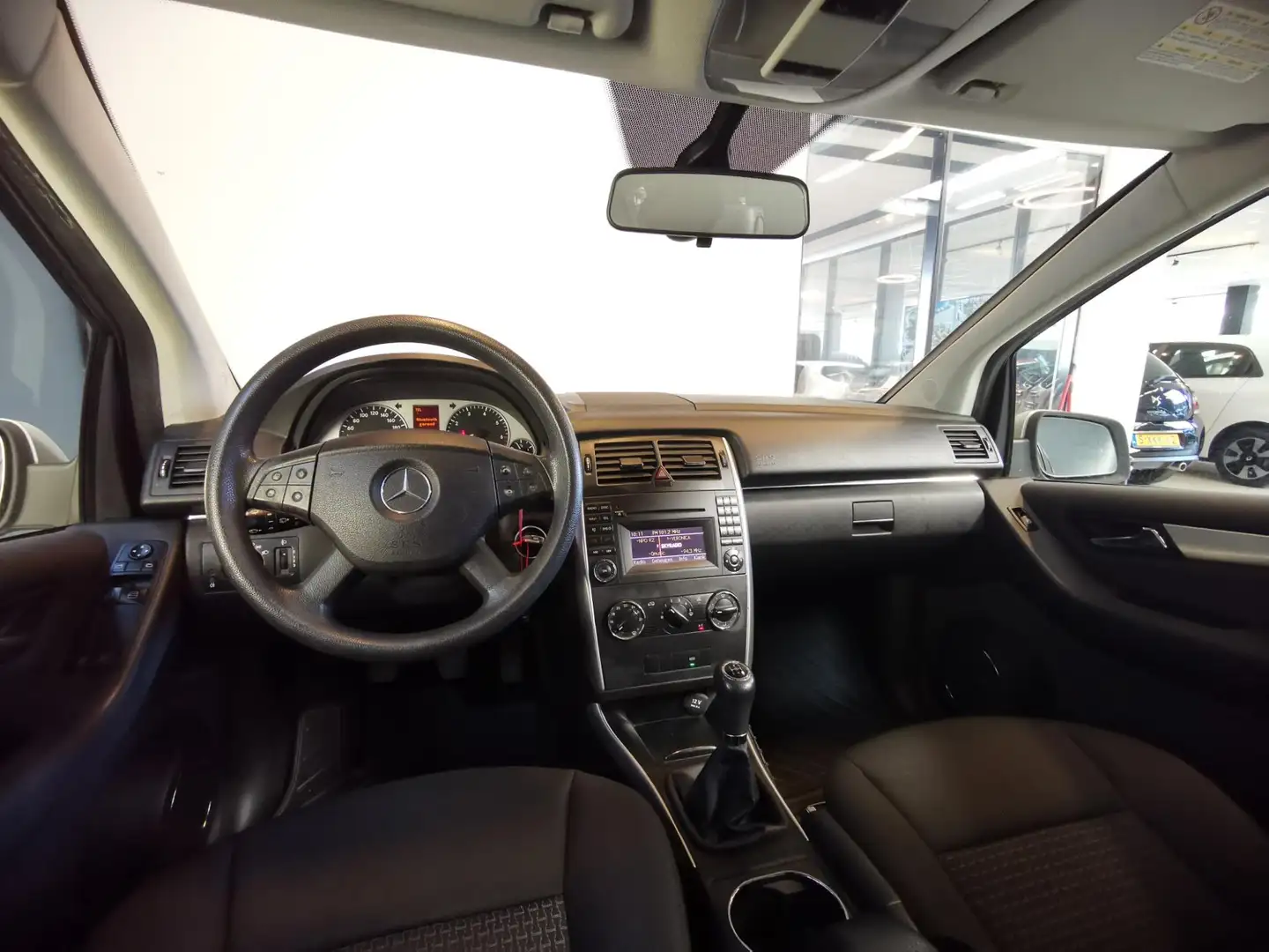 Mercedes-Benz B 180 BlueEFFICIENCY Business CLass | AIRCO | TREKHAAK | Grijs - 2