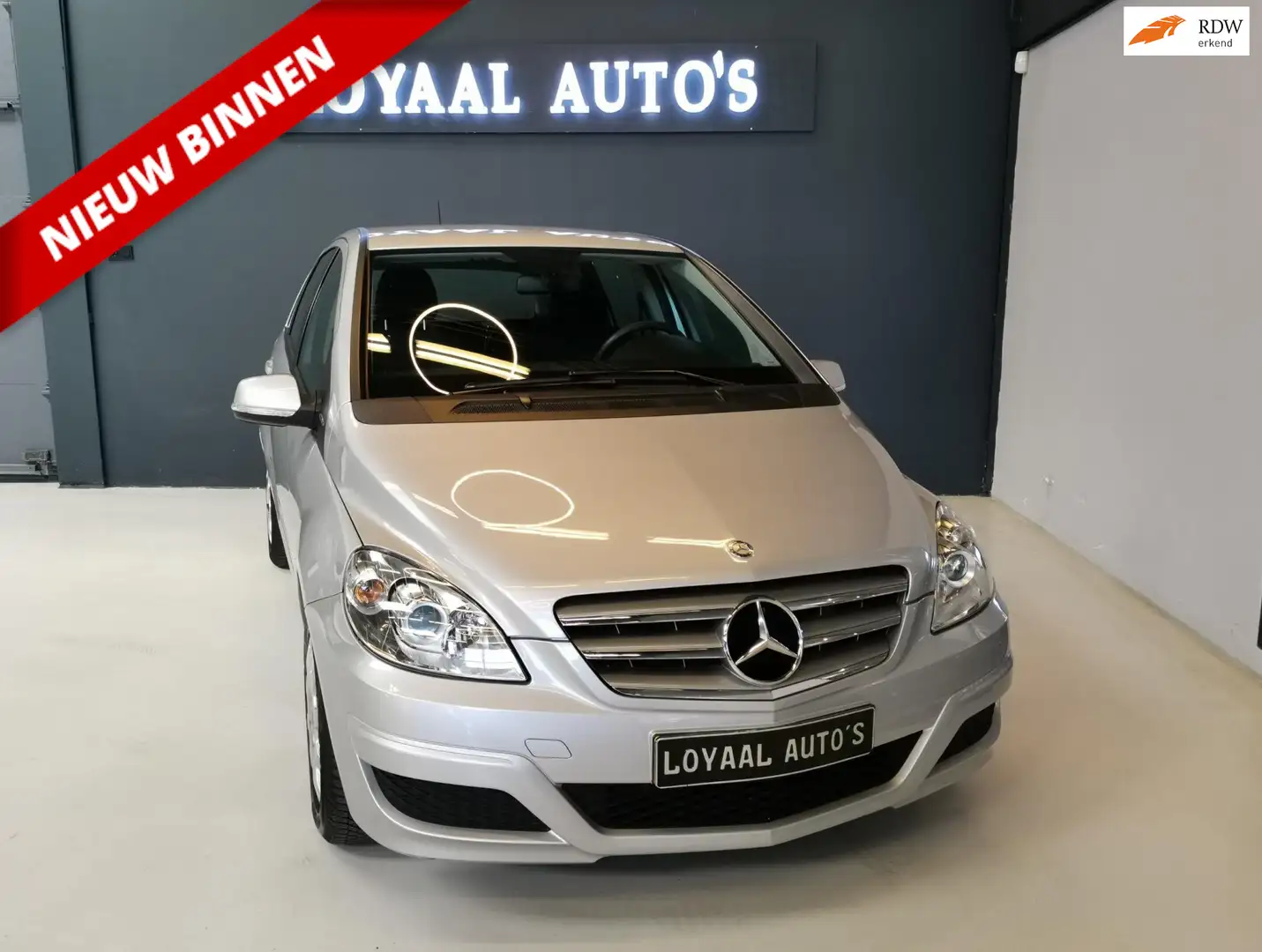 Mercedes-Benz B 180 BlueEFFICIENCY Business CLass | AIRCO | TREKHAAK | Grijs - 1
