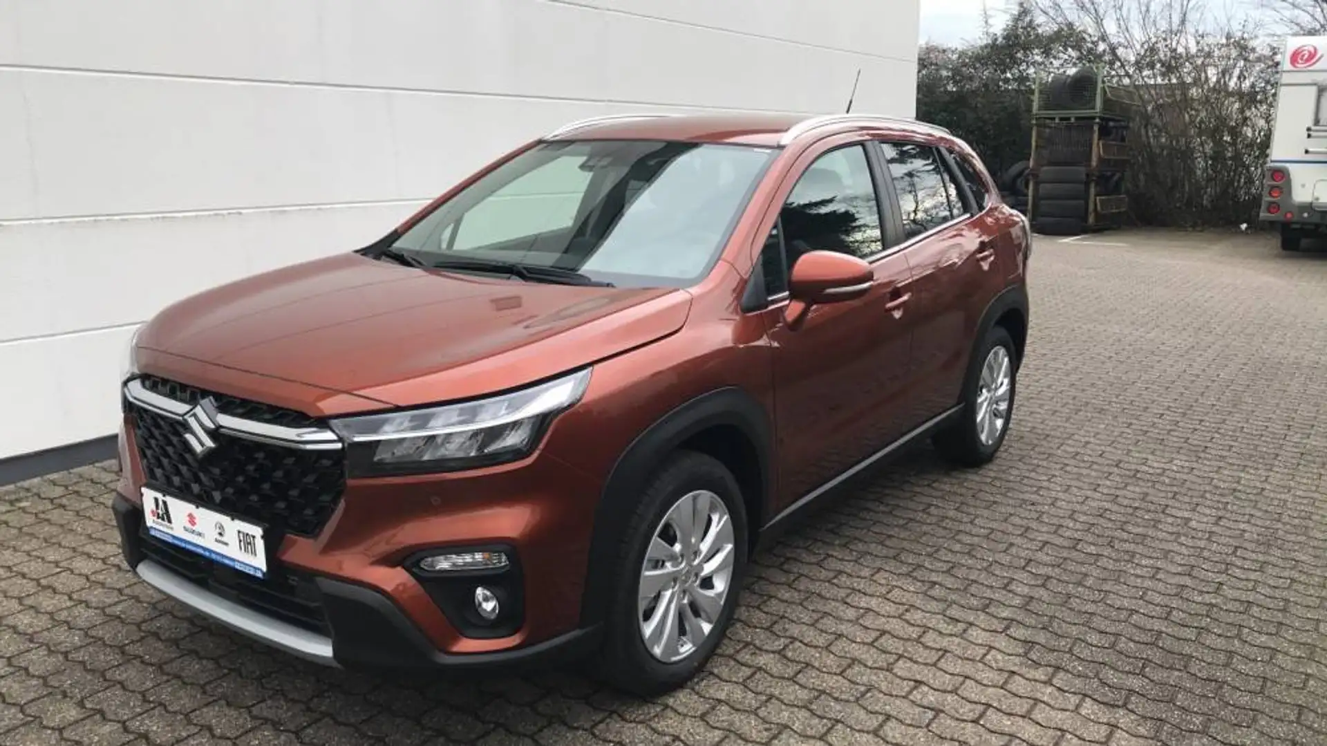 Suzuki S-Cross S-CROSS 1.4 BOOSTERJET COMFORT HYBRID Brun - 1