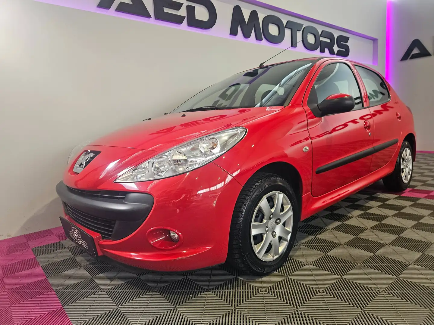 Peugeot 206 Basis Rot - 1