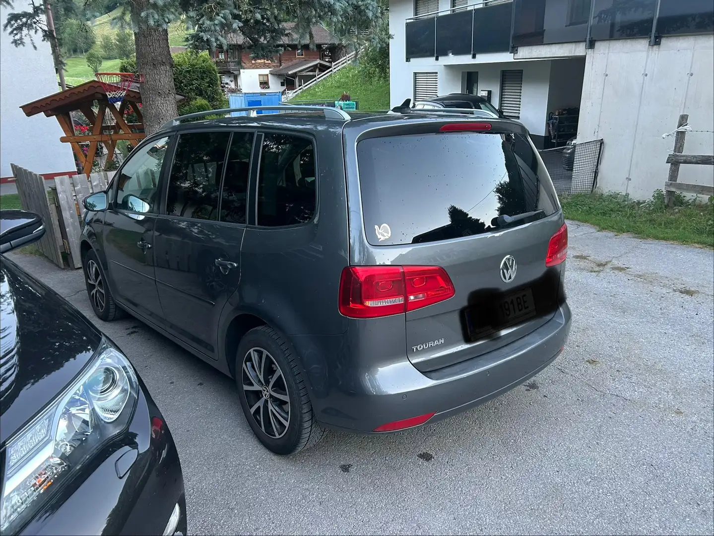 Volkswagen Touran Touran Comfortline 1,6 BMT TDI DPF Comfortline Grau - 2