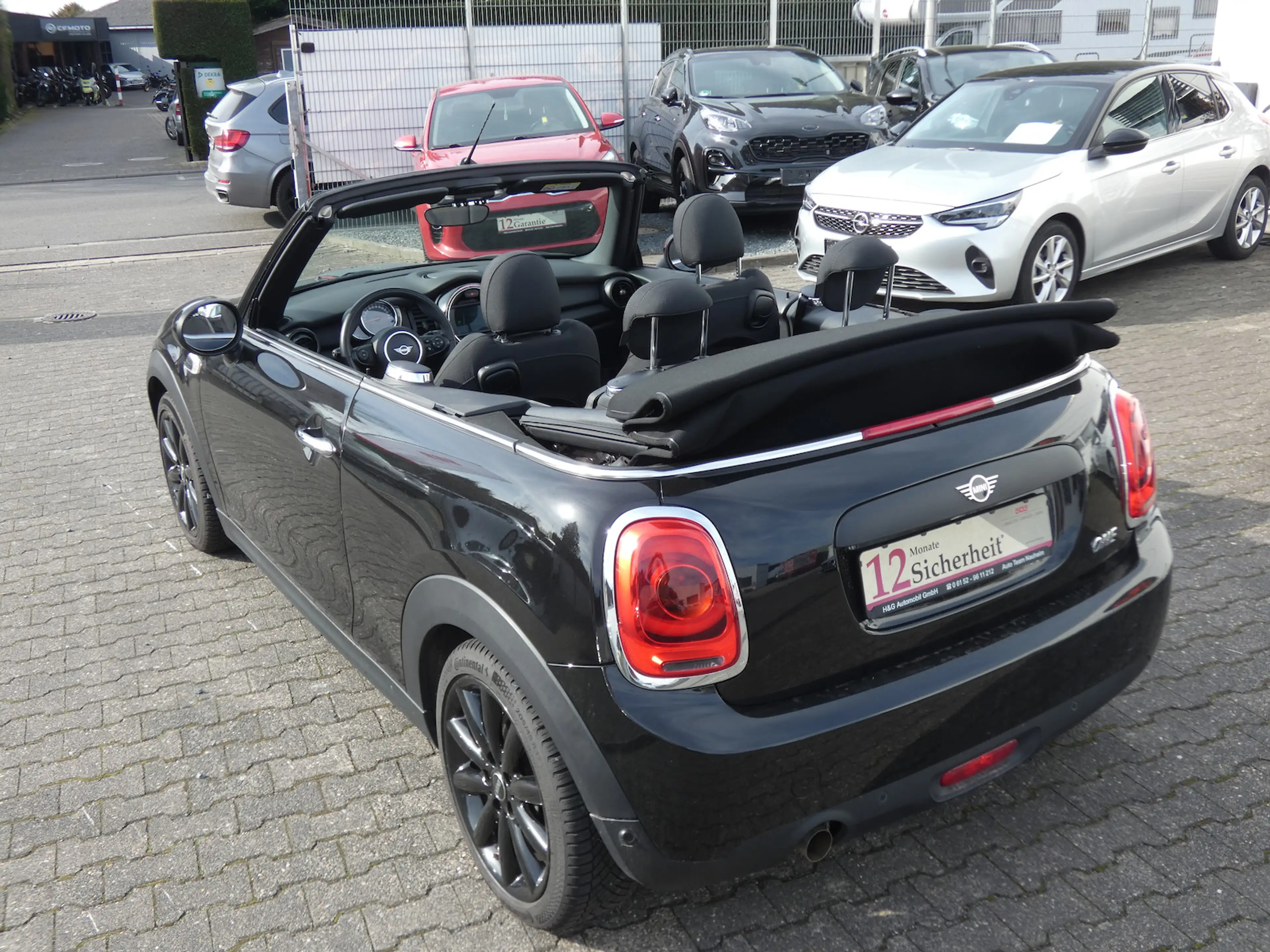 MINI One Cabrio *KLIMA*ALU*PDC*NAVI* — photo 5