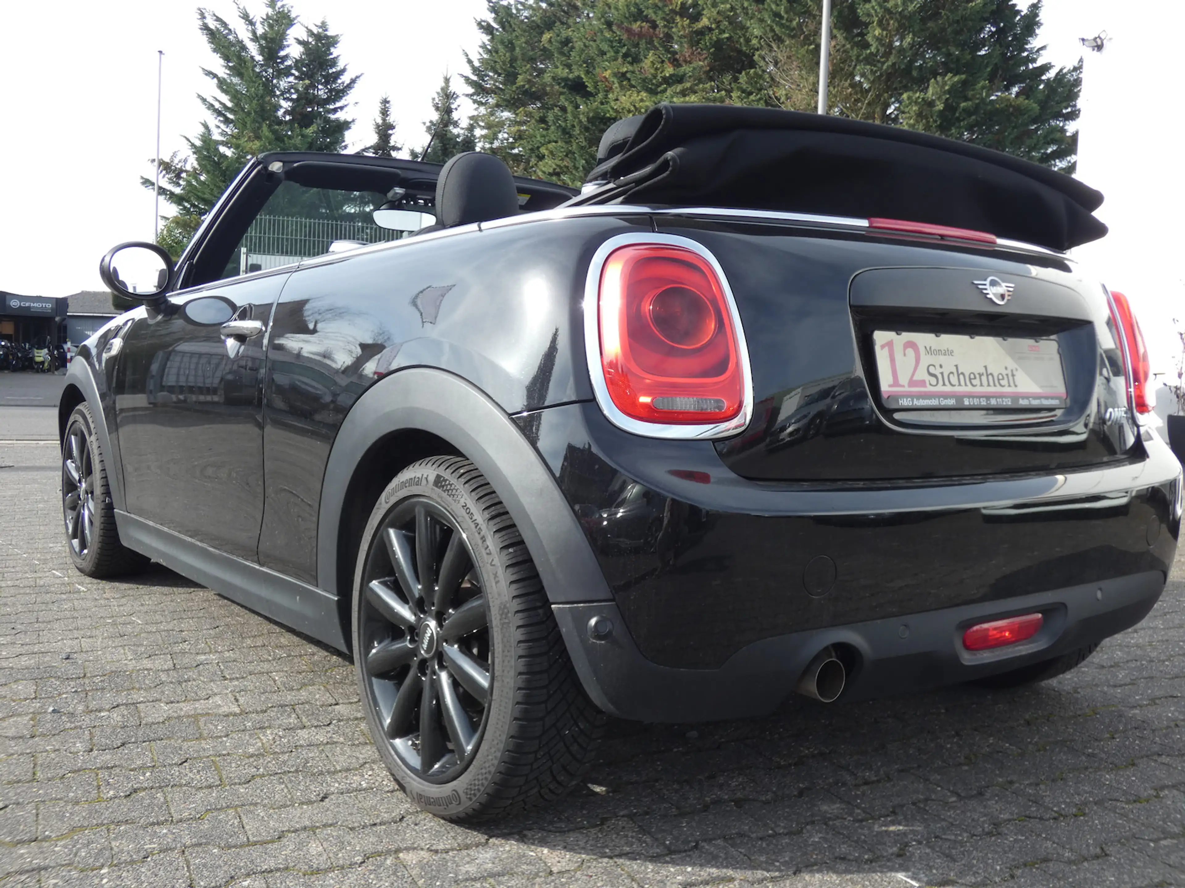 MINI One Cabrio *KLIMA*ALU*PDC*NAVI* — photo 4