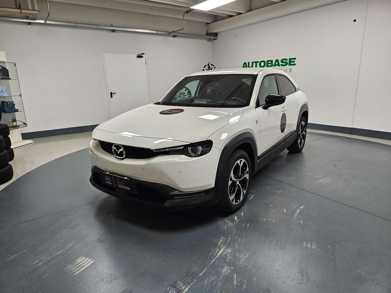 Mazda MX-30 17,8kWh R EV phev Makoto Vintage