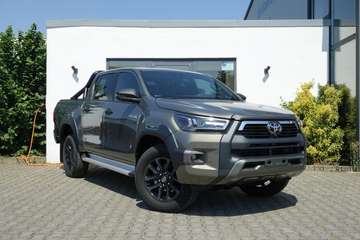 DoubleCab INVINCIBLE Rollo/Wanne/AHK/Bügel