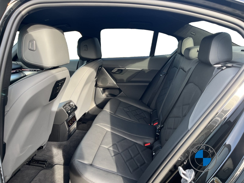 BMW 550 e xDrive M Sport 20" Sitzbelüftung Sitzhzg. V+H Au — photo 15