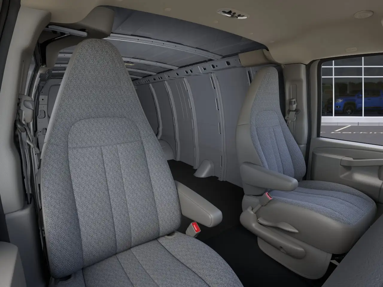 GMC Savana снимка GMC Savana