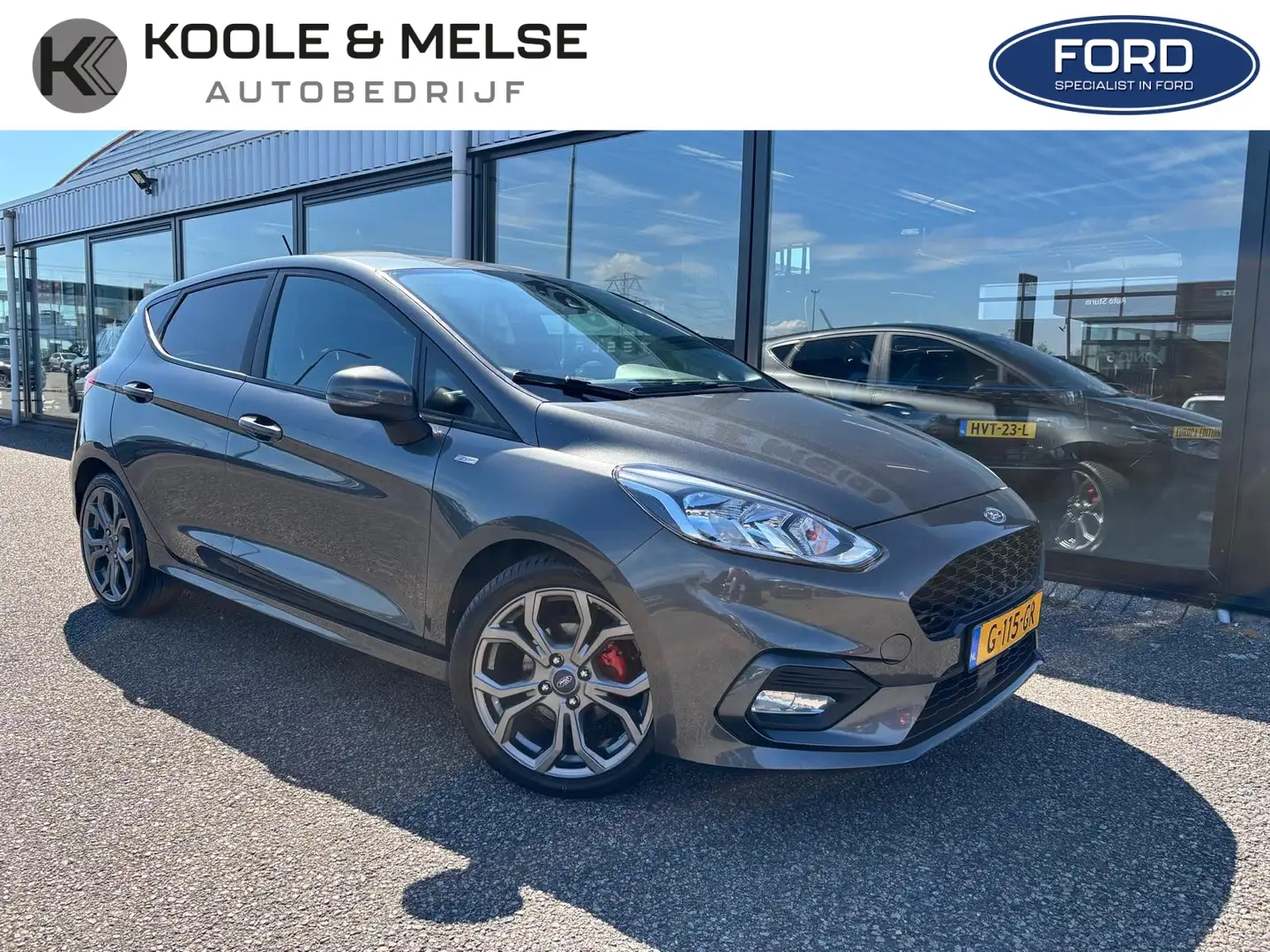 Ford Fiesta 1.0 EcoBoost 100pk 5dr ST-Line Grijs - 1