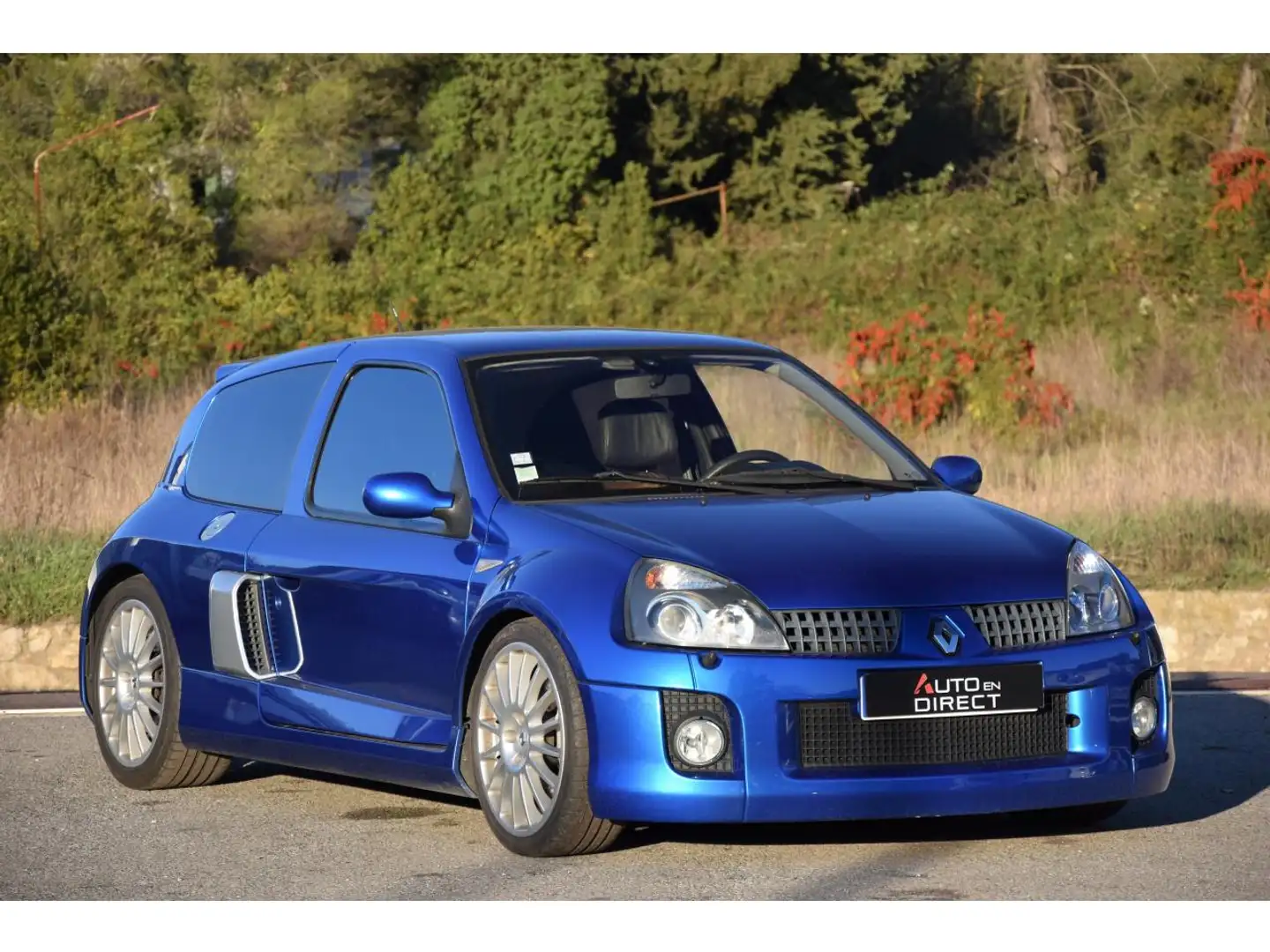 Renault Clio Clio 3.0i V6  II RS V6 BERLINE RS V6 PHASE 2 Blau - 2