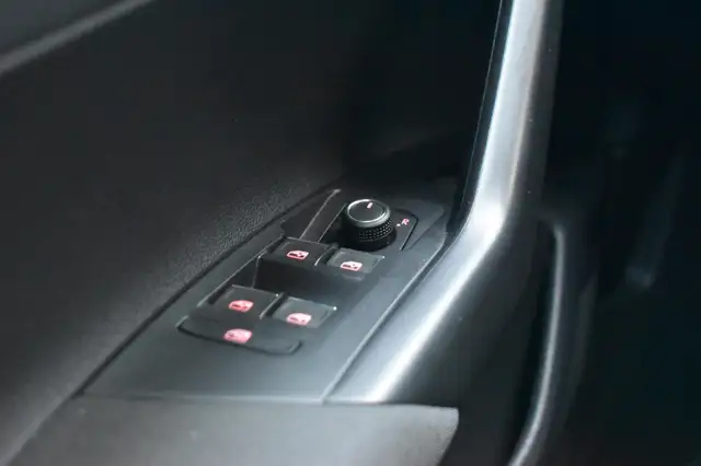 Volkswagen Polo view 29