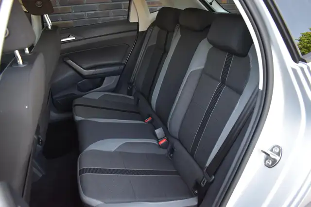 Volkswagen Polo view 27