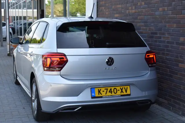 Volkswagen Polo view 19