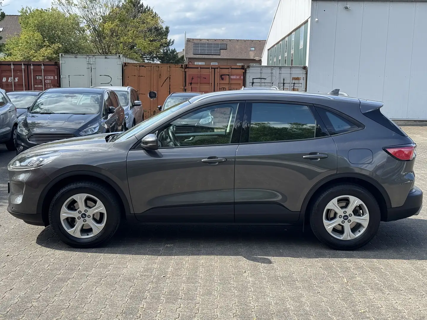 Ford Kuga 1.5 EcoBoost Cool&Connect Winter-Paket 2, Klima Grau - 2