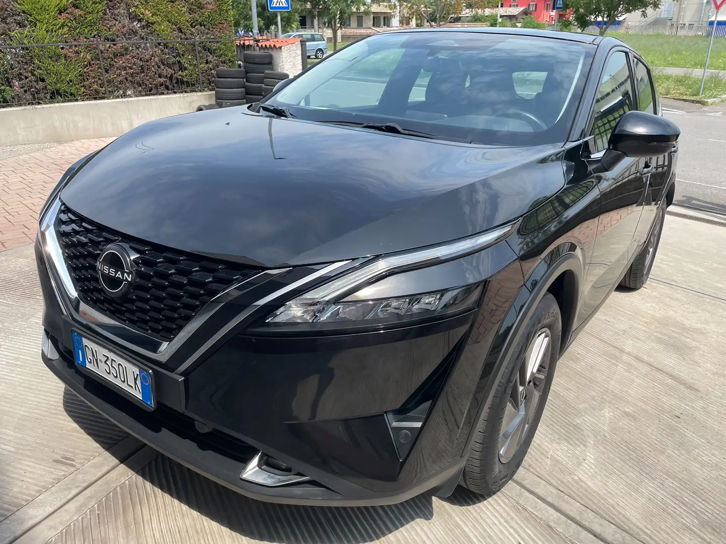Nissan Qashqai Qashqai III 2021 1.3 mhev Tekna 2wd 158cv xtronic Nero - 2