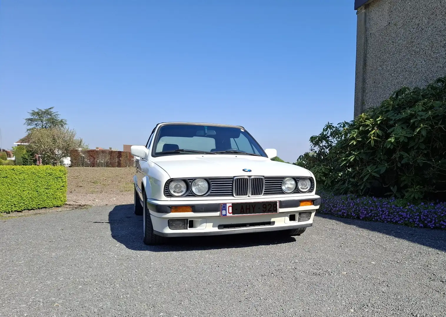 BMW 325 325i - 1