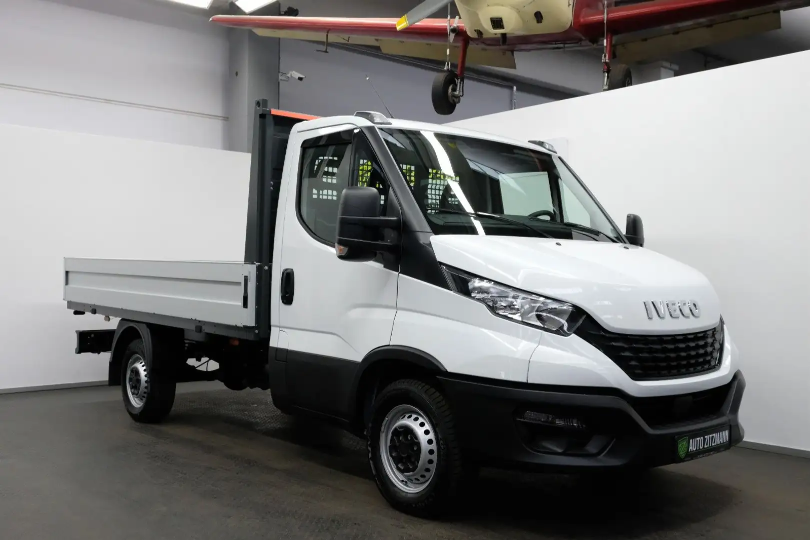 Iveco Daily 35S14 2,3 D RS 3450 PRITSCHE Weiß - 1