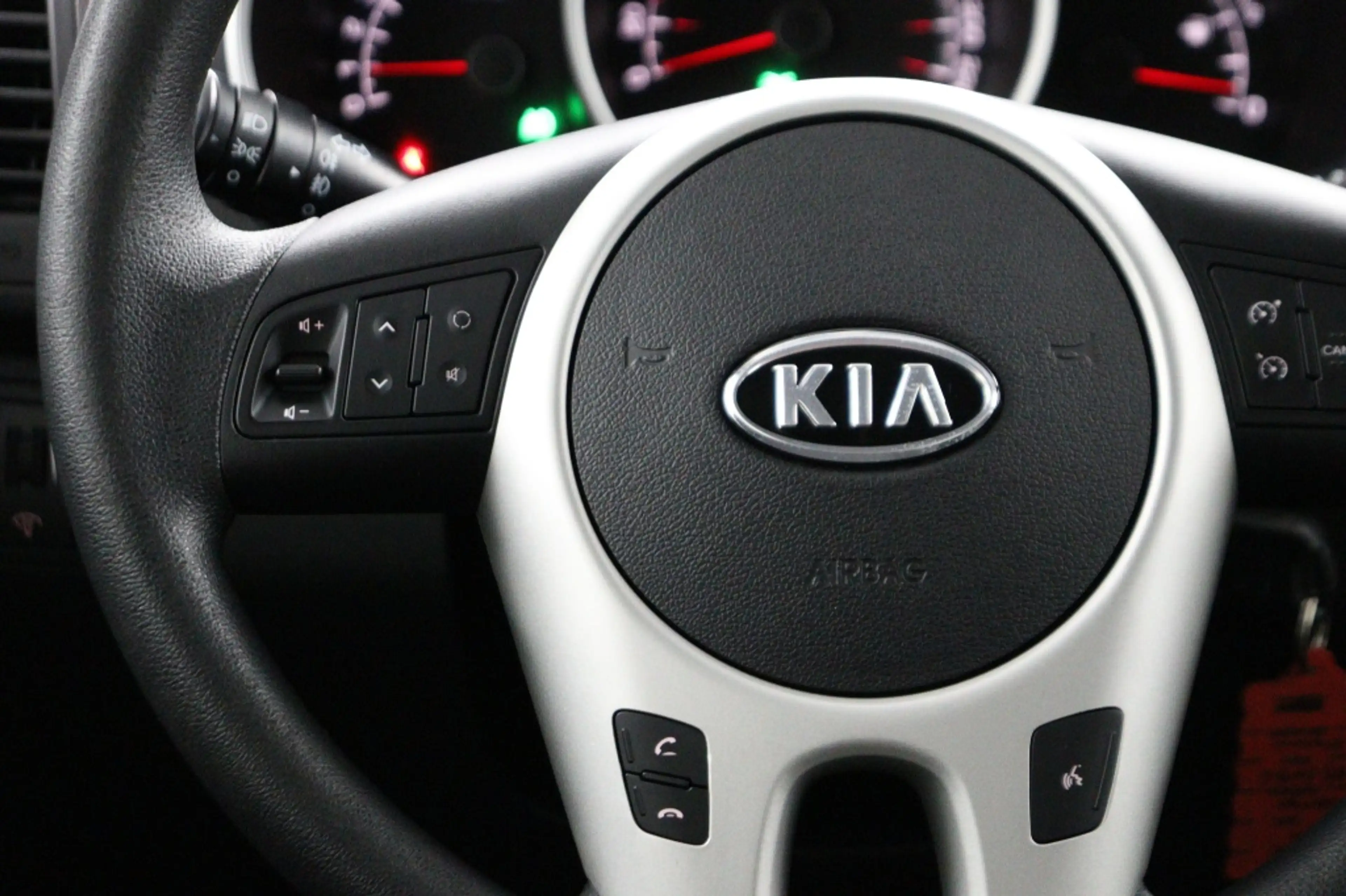 Kia Venga 1.4 CVVT Seven * Navi * Trekhaak * Cruise Control — photo 20
