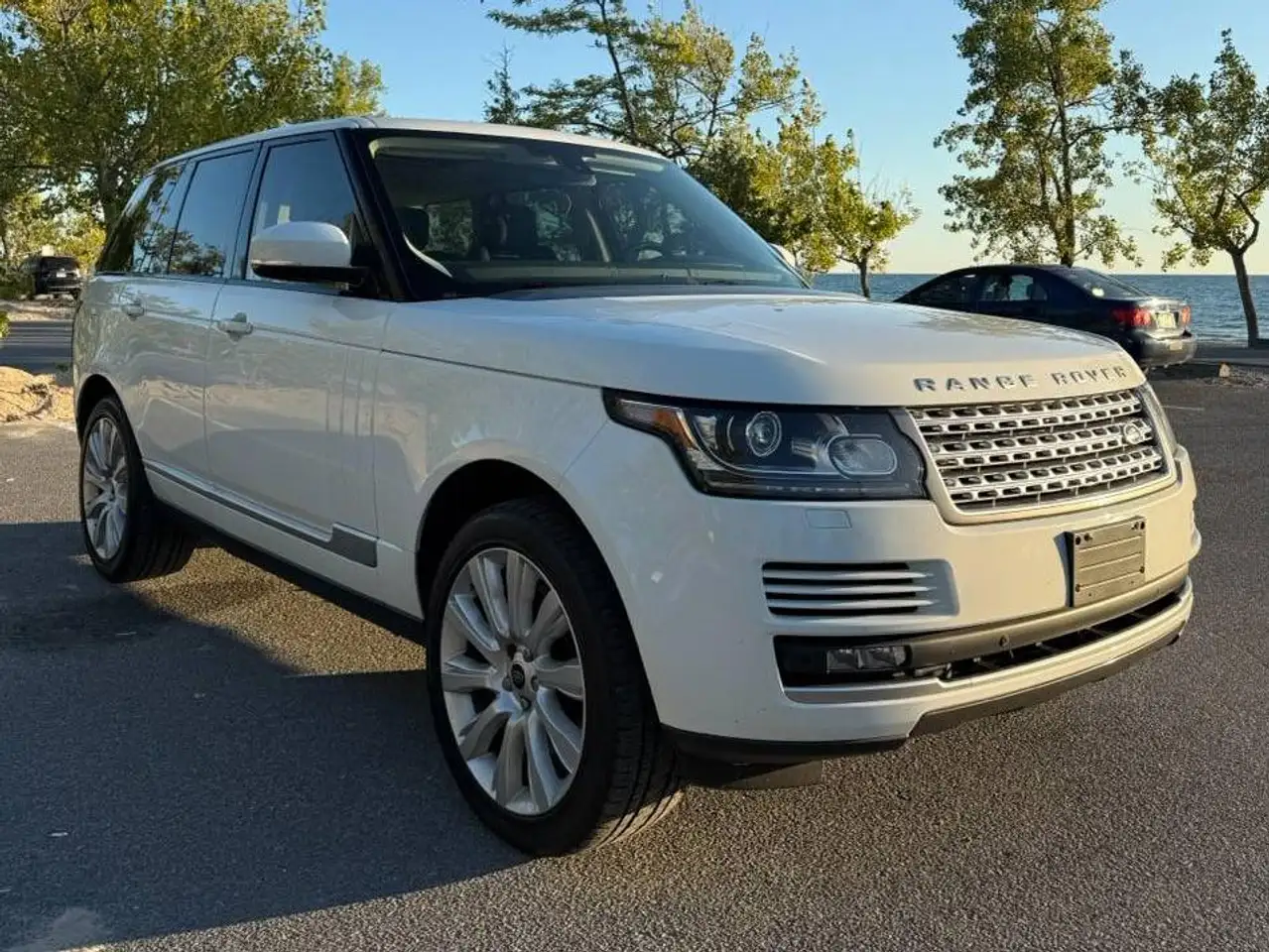 Land Rover Range Rover снимка Land Rover Range Rover