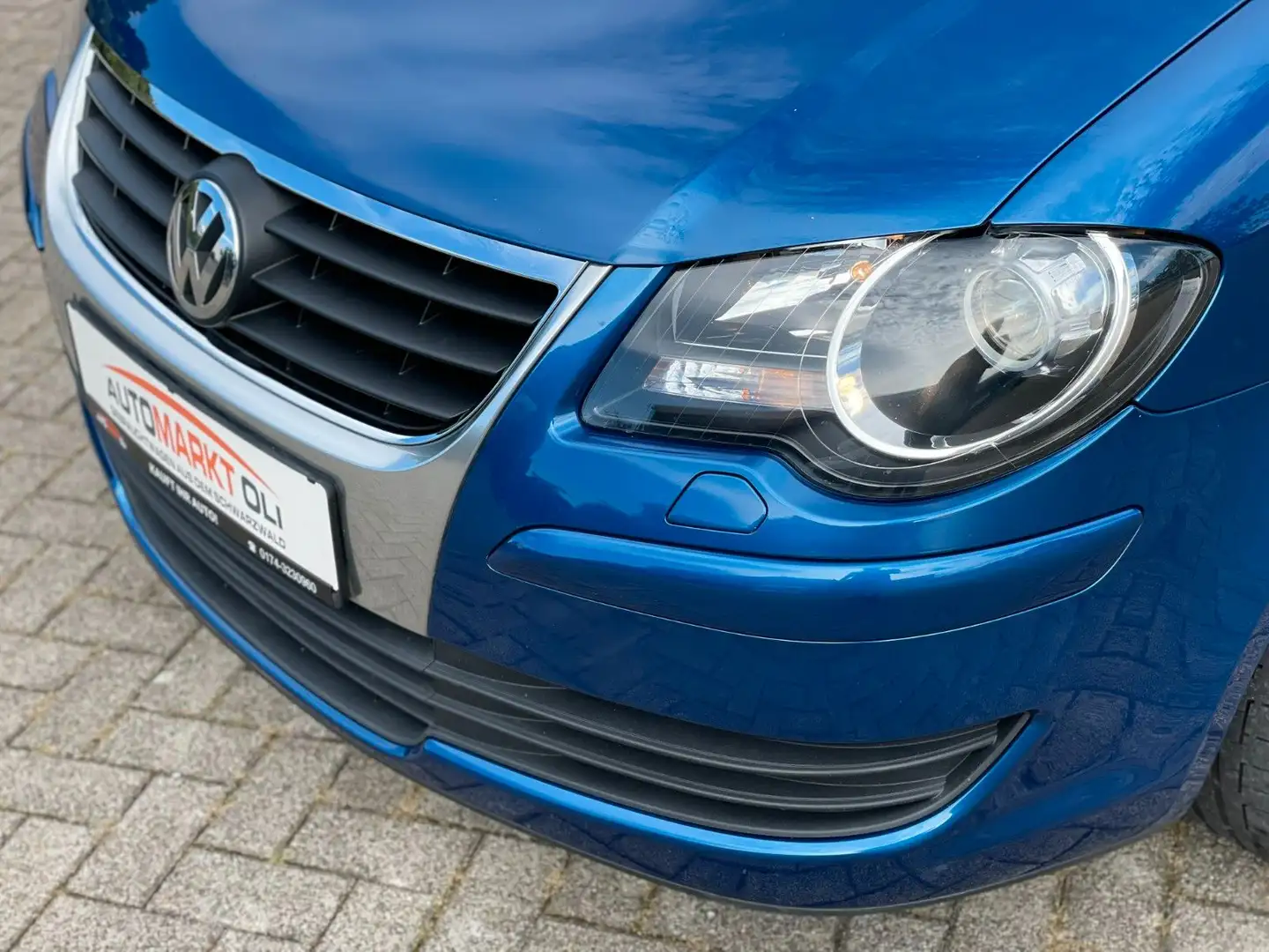 Volkswagen Touran Freestyle*Navi*Klima*Anhängerk.*1. Hand Blau - 2