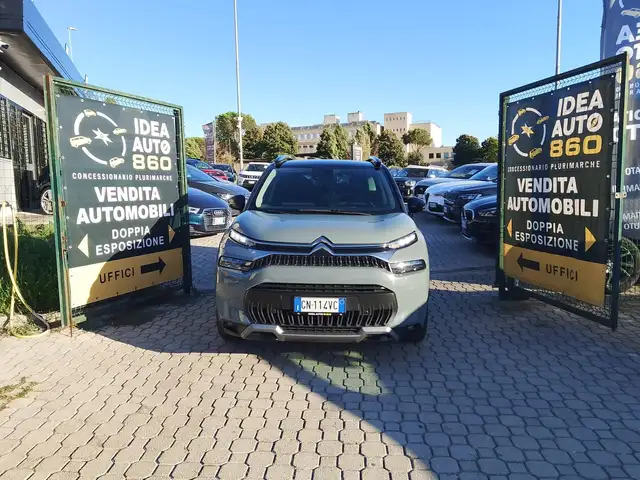 Citroen C3 Aircross view 2