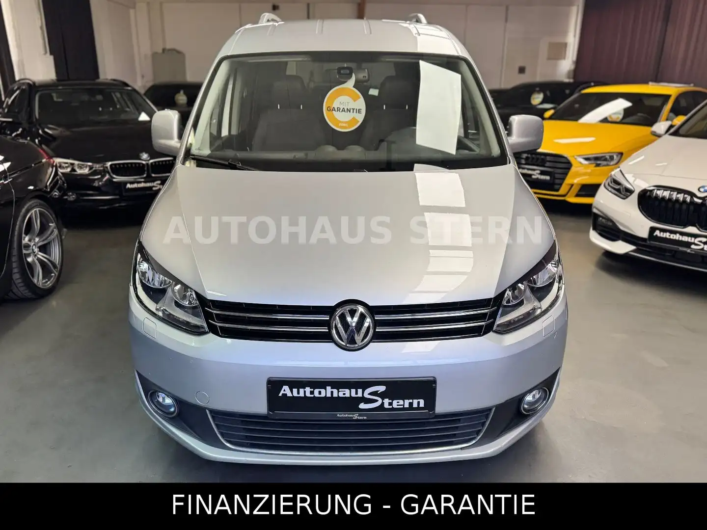 Volkswagen Caddy 2.0 TDI Highline 8xReifen Tempomat Alcanta Srebrny - 2