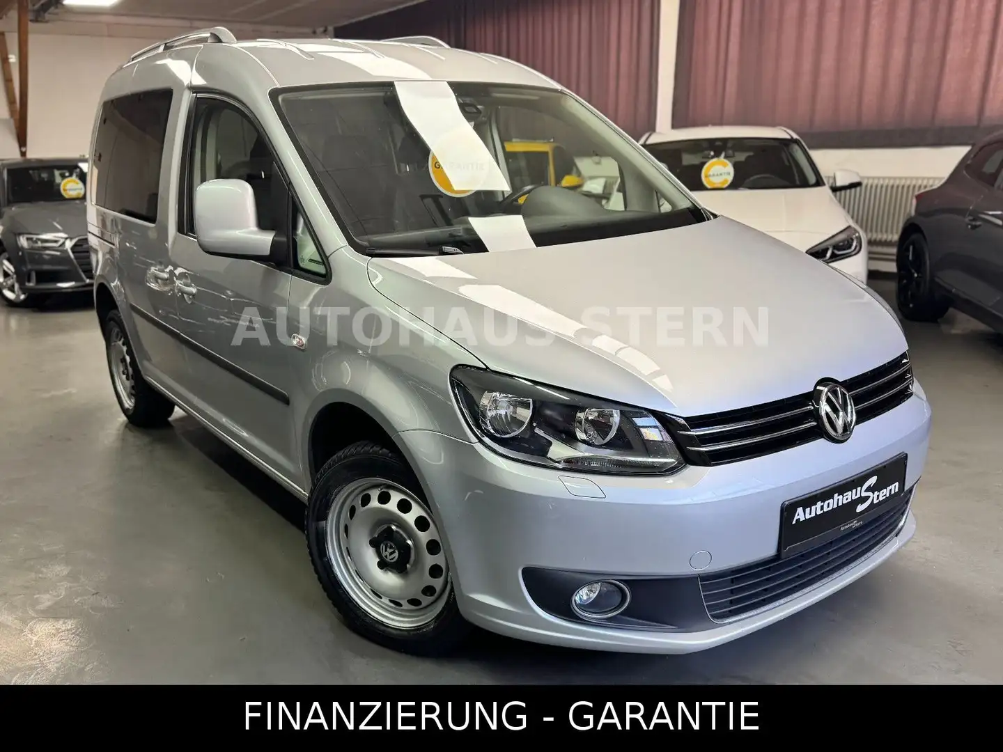 Volkswagen Caddy 2.0 TDI Highline 8xReifen Tempomat Alcanta Srebrny - 1