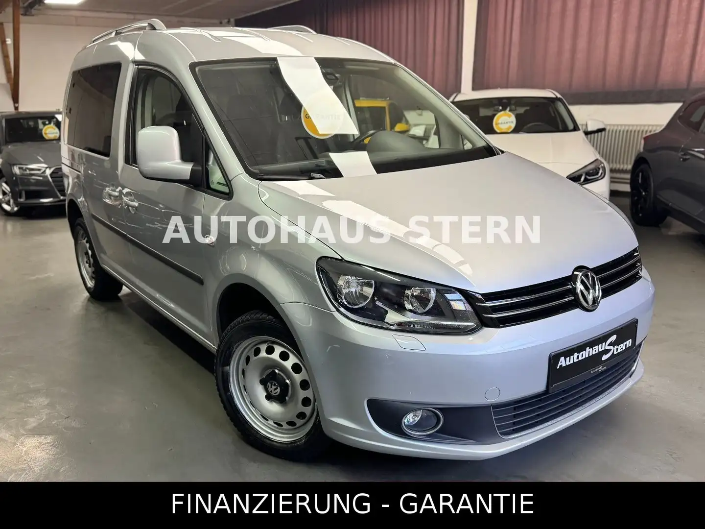 Volkswagen Caddy 2.0 TDI Highline 8xReifen Tempomat Alcanta Silber - 1