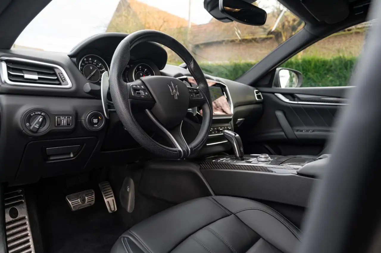 Maserati Ghibli 2021