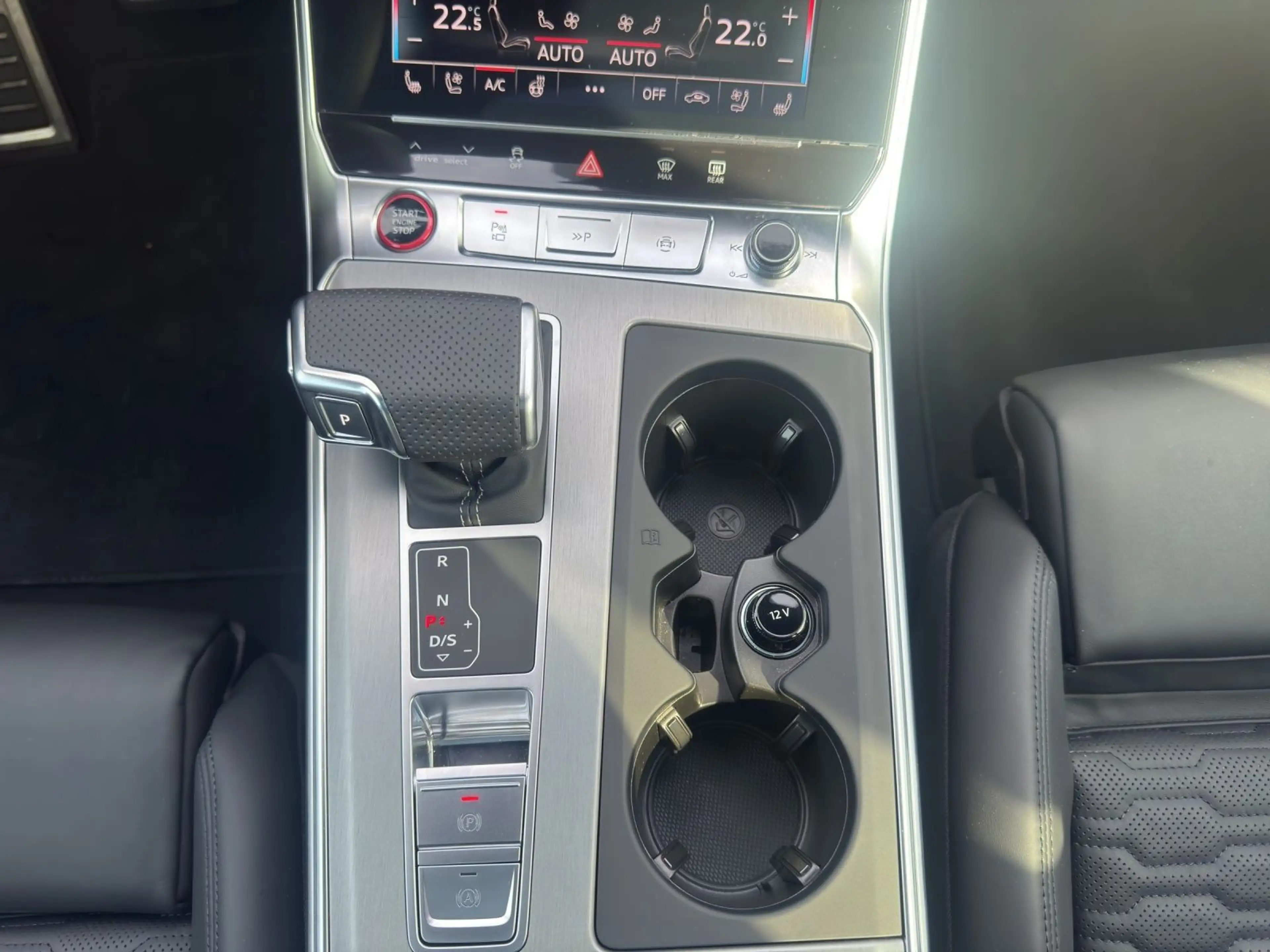 Audi RS6 PANO S-SITZE LM222 SPORT-AGA — photo 11