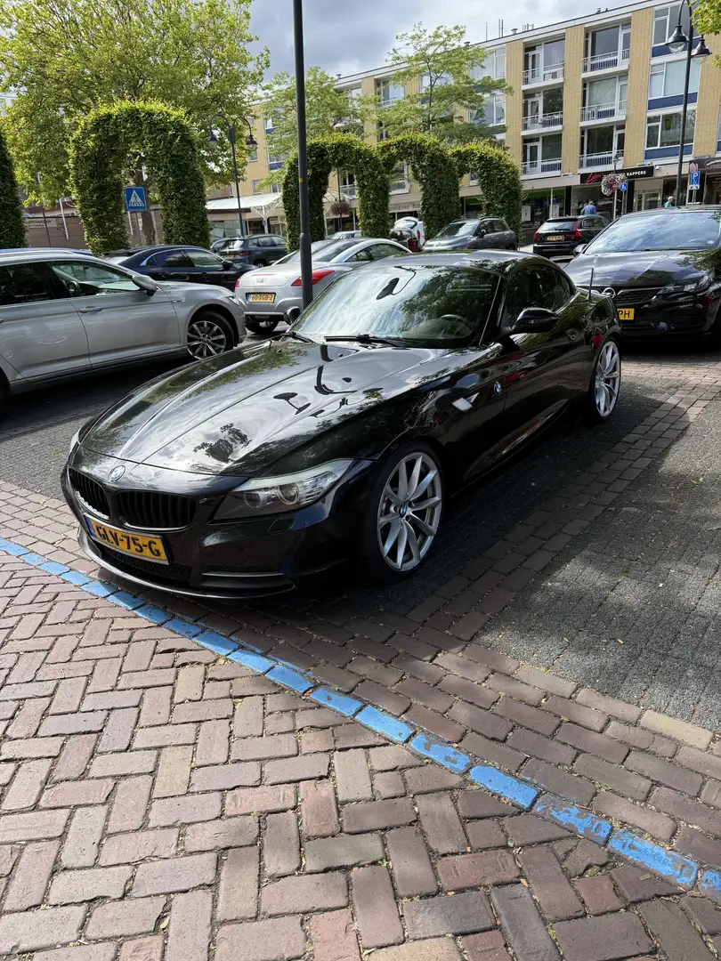 BMW Z4 sDrive30i Negru - 2