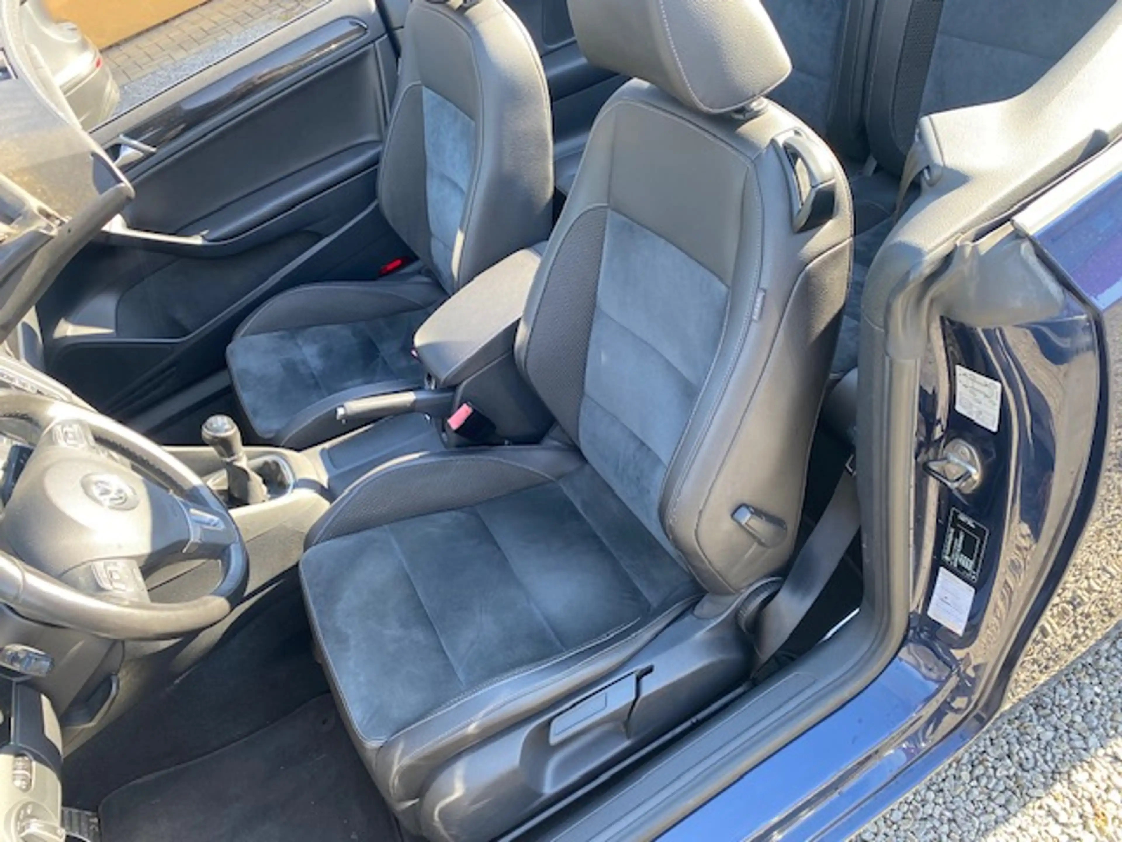 Volkswagen Golf Cabriolet Basis BMT 1 Hand 81tkm — photo 12