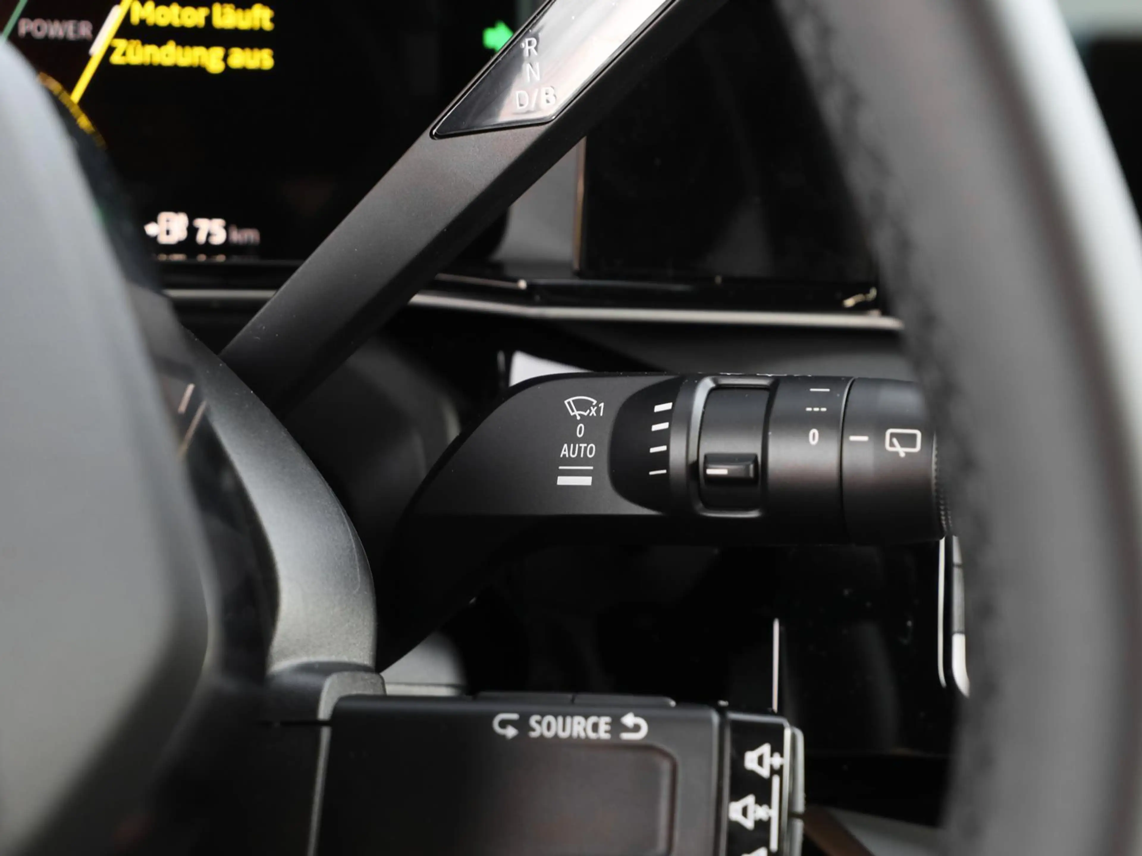 Renault R 5 5 E-Tech 100% elektr. Iconic Five 150 Comfort Ra — photo 14