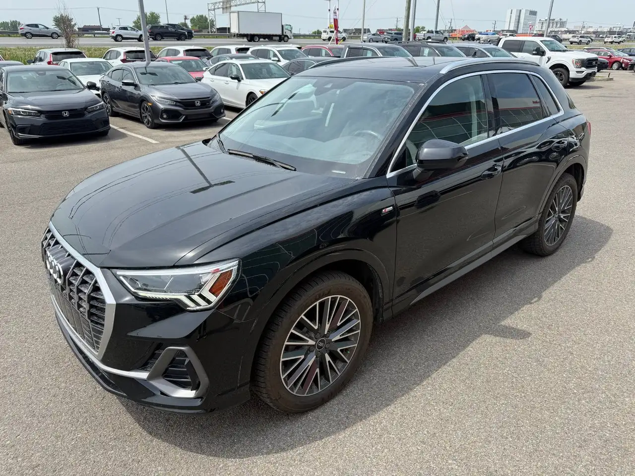 2022 Audi Q3