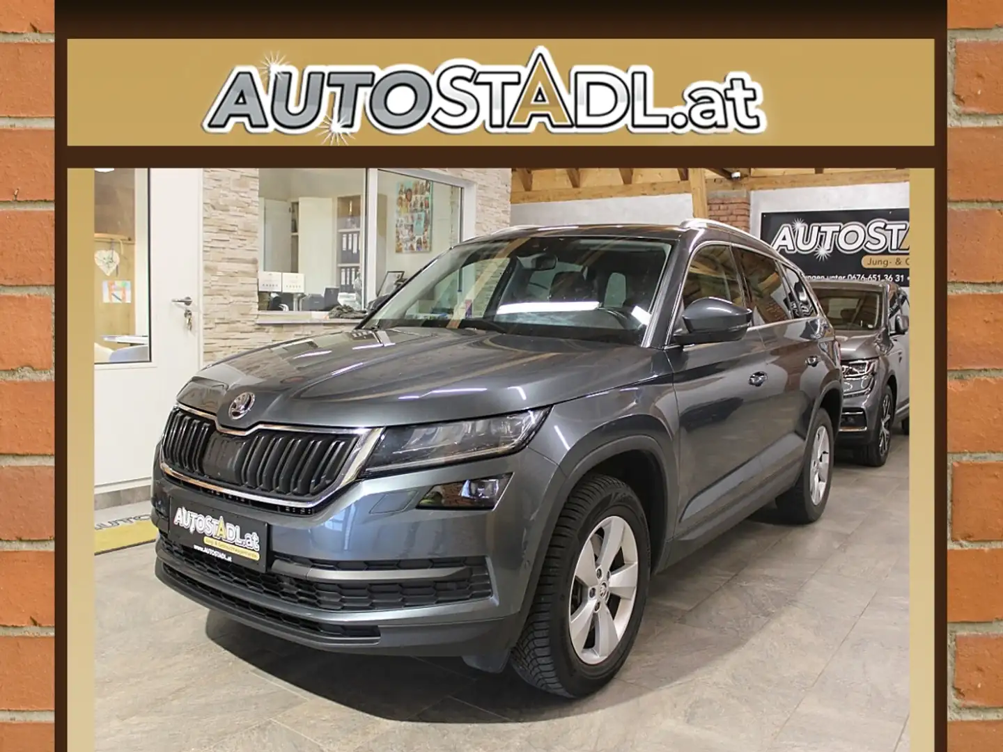 Skoda Kodiaq 2,0 TDI SCR 4x4 Style DSG/LEDER-PANORAMA-NAVI-T... Grau - 1