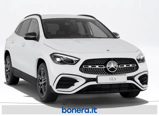 Mercedes-Benz Gla view 2