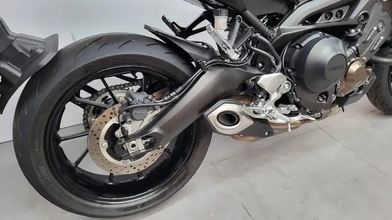 Yamaha MT-09 - foto 5