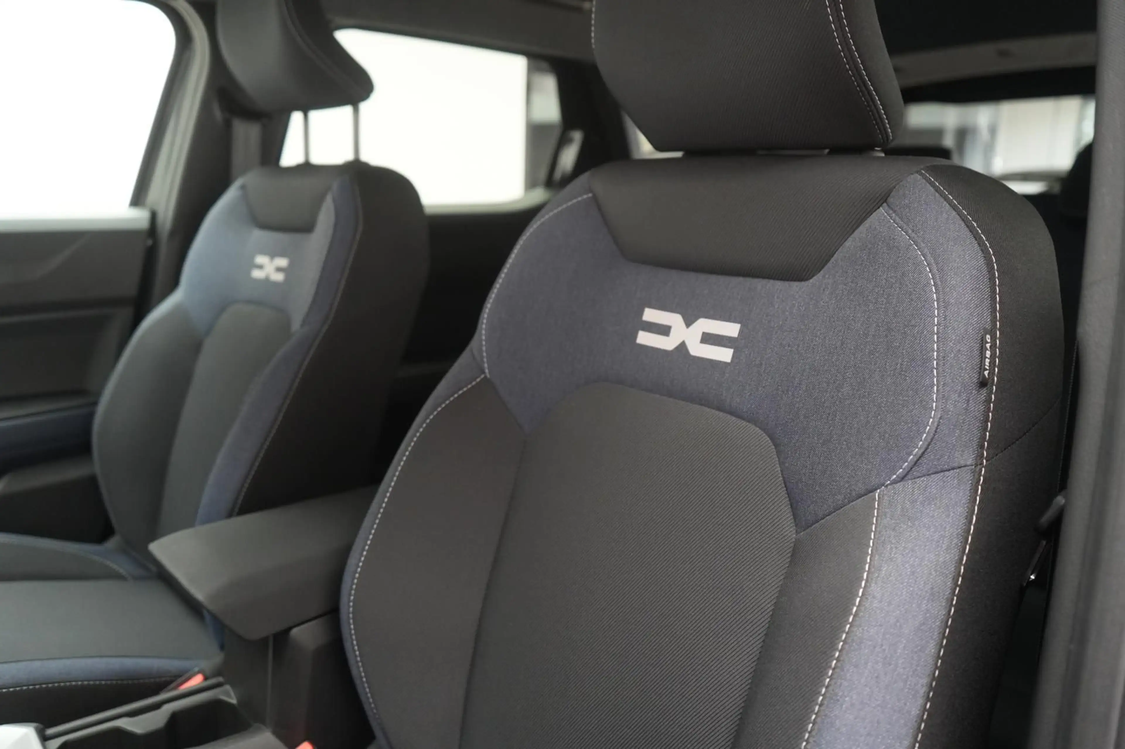 Dacia Duster 130 Journey — photo 13