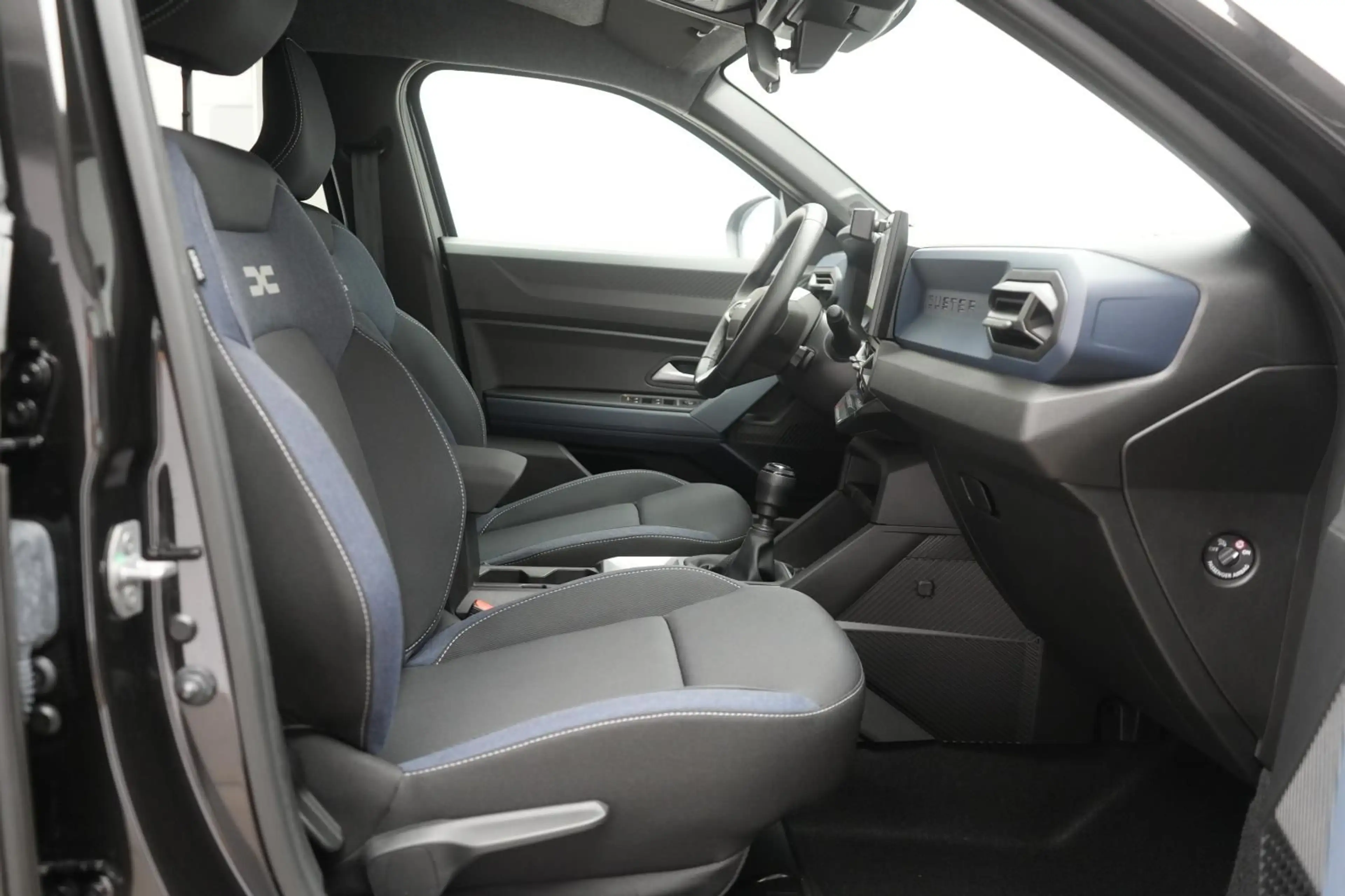Dacia Duster 130 Journey — photo 7