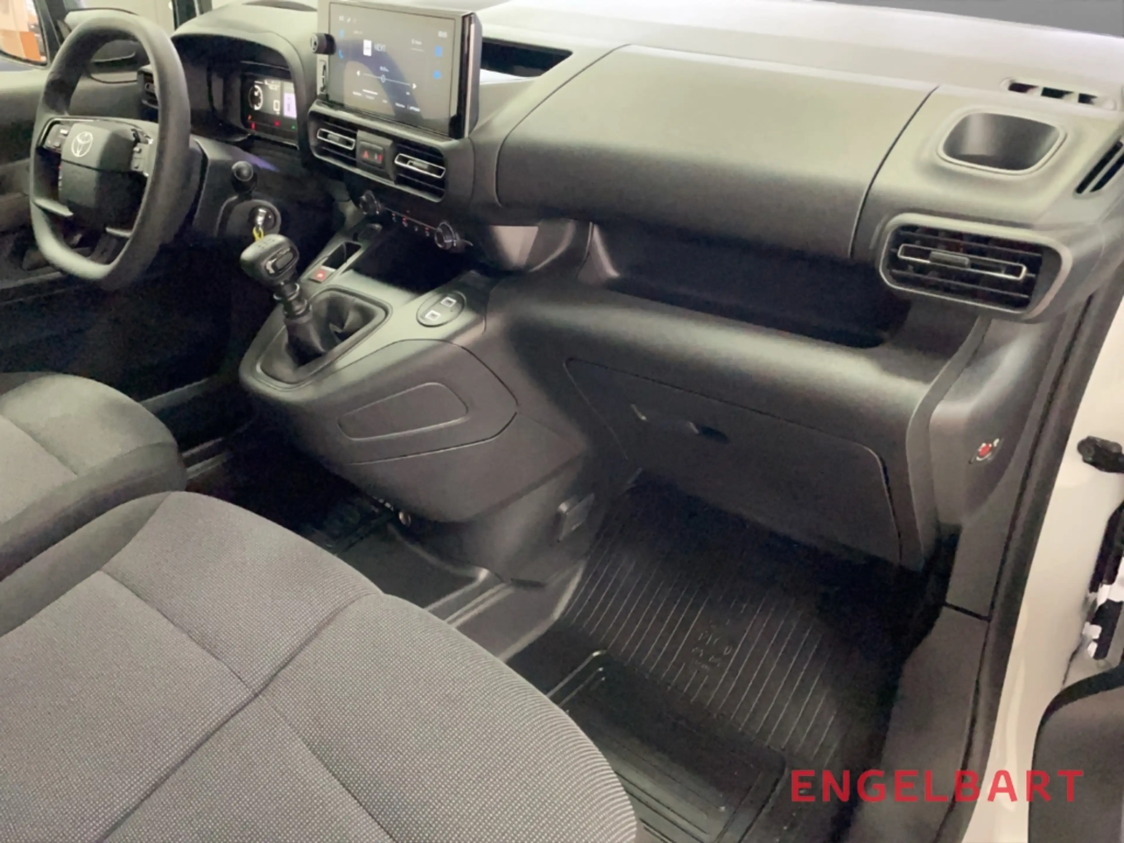 Toyota Proace City 1.5 D4D L2 Meister — photo 11