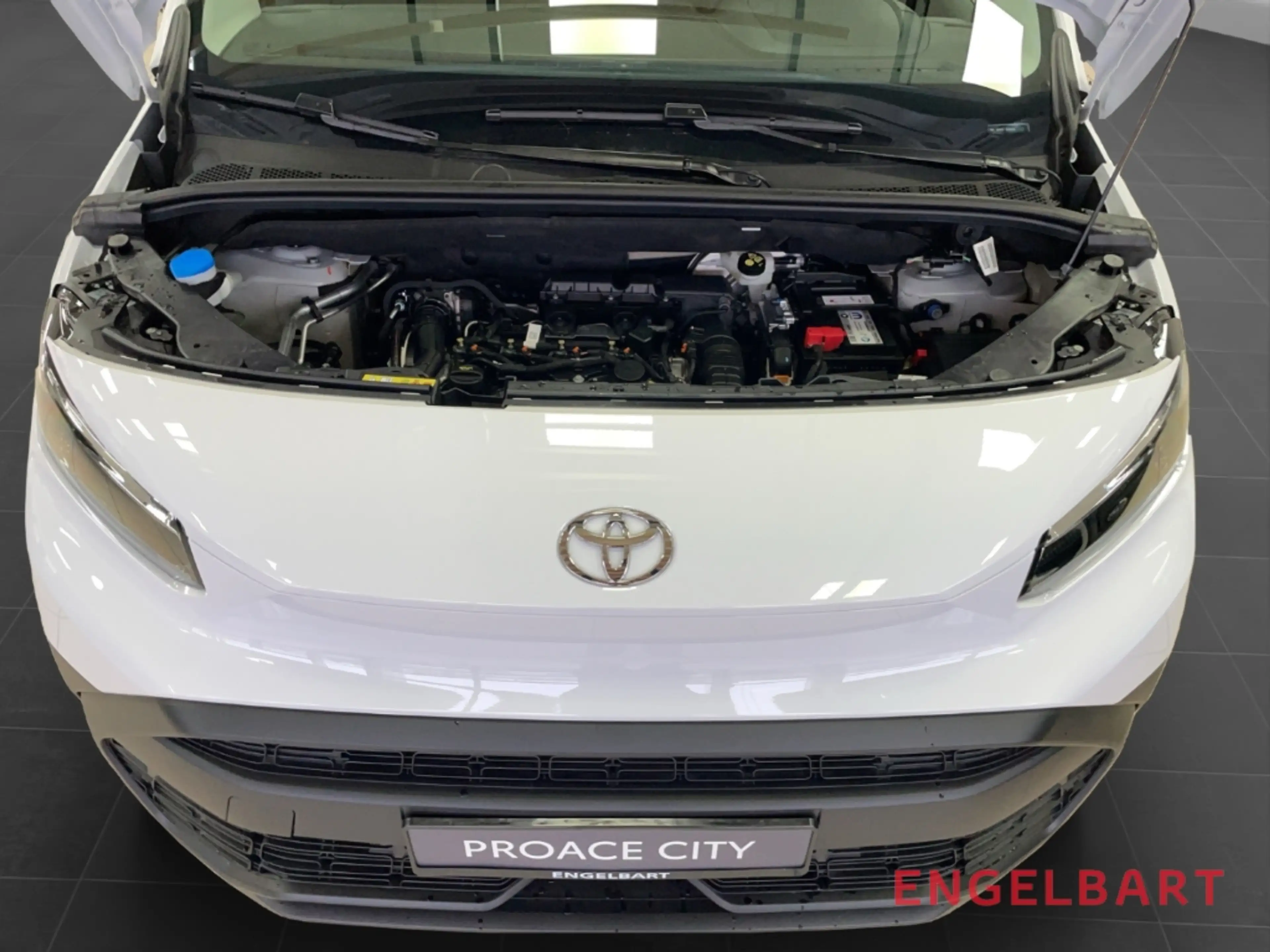 Toyota Proace City 1.5 D4D L2 Meister — photo 14
