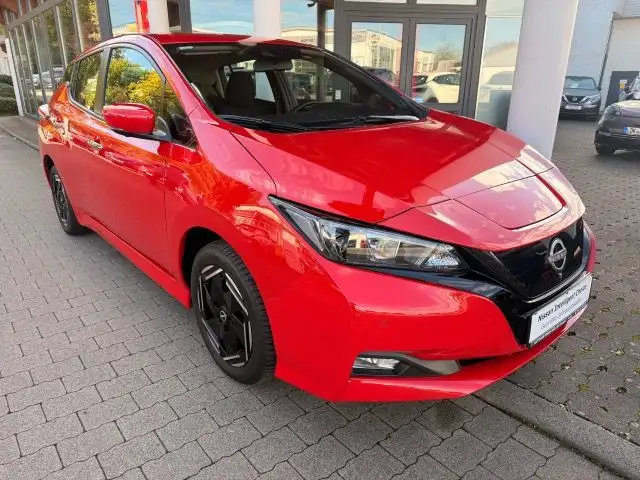 Nissan Leaf ZE1 ACENTA Winterpaket 360°Kamera PDC Pro